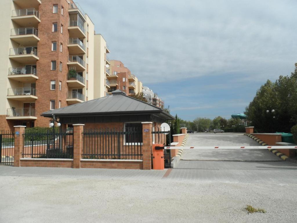 Galerius Aranypart Apartment Siofok