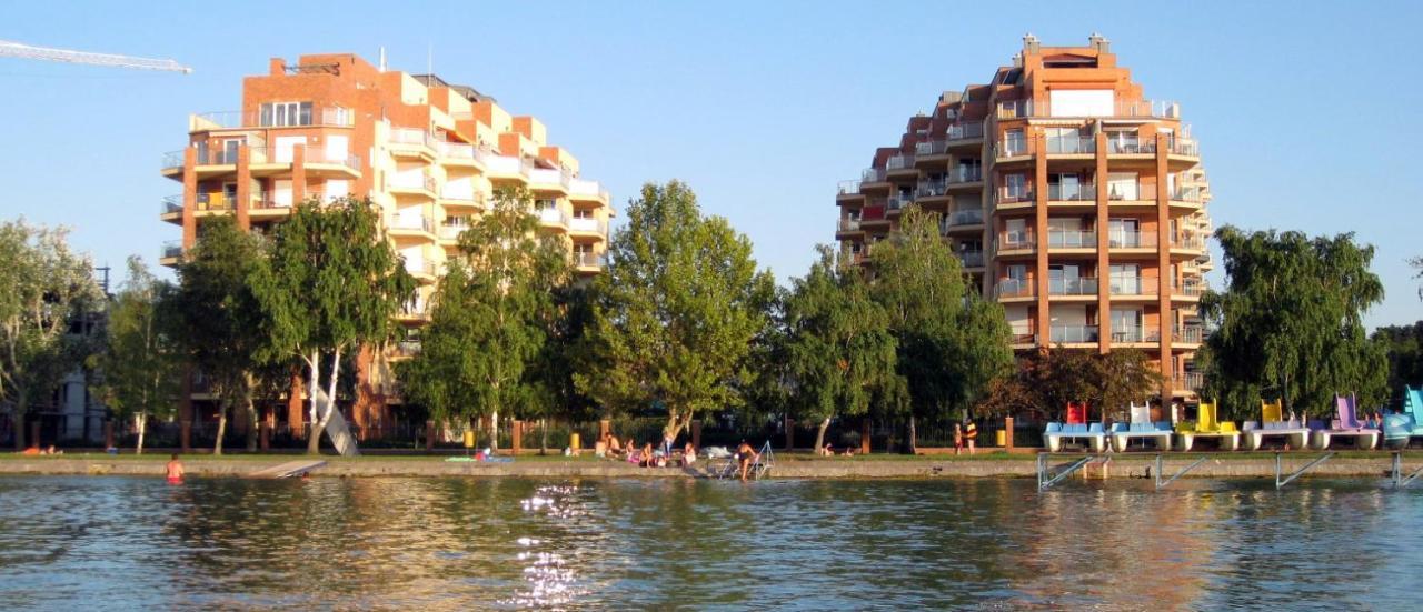 Galerius Aranypart Siofok