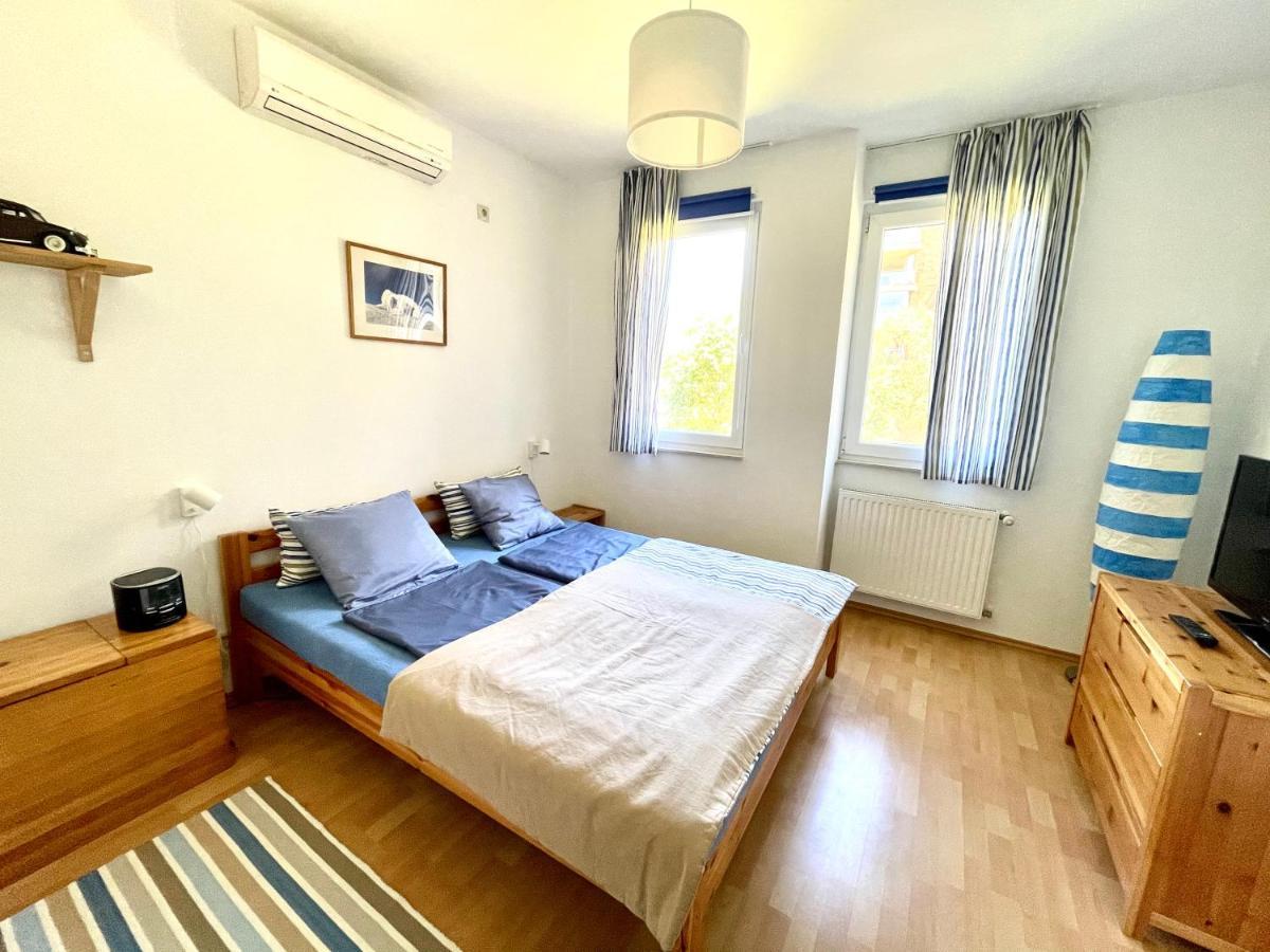 Apartment Galerius Aranypart *